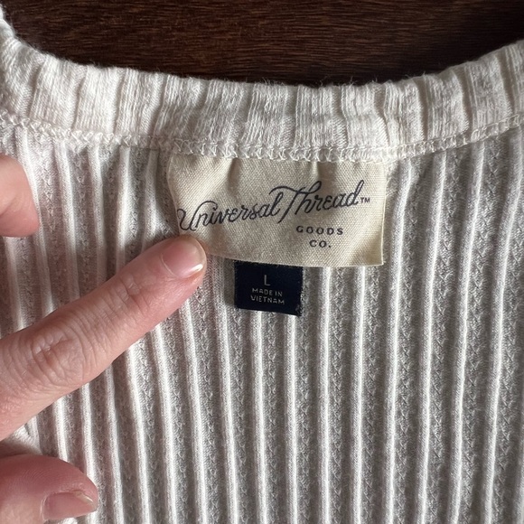 Universal Thread Cream Ribbed Scoopneck Top Size L - Picture 2 of 2